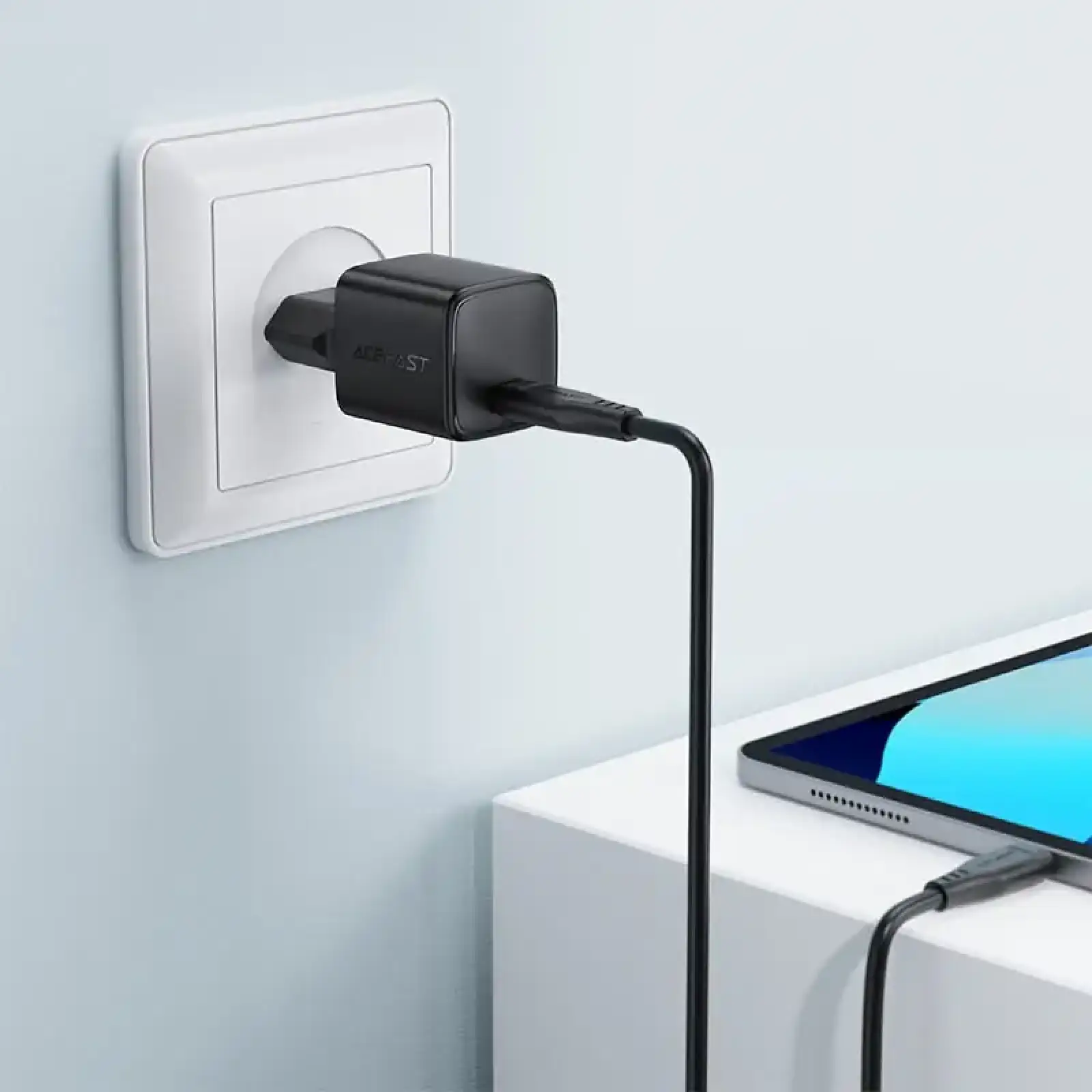 Зарядний пристрій 1xUSB-C 30W Gan A118 Fast Charger + USB-C cable black Acefast (6974316285175) UA