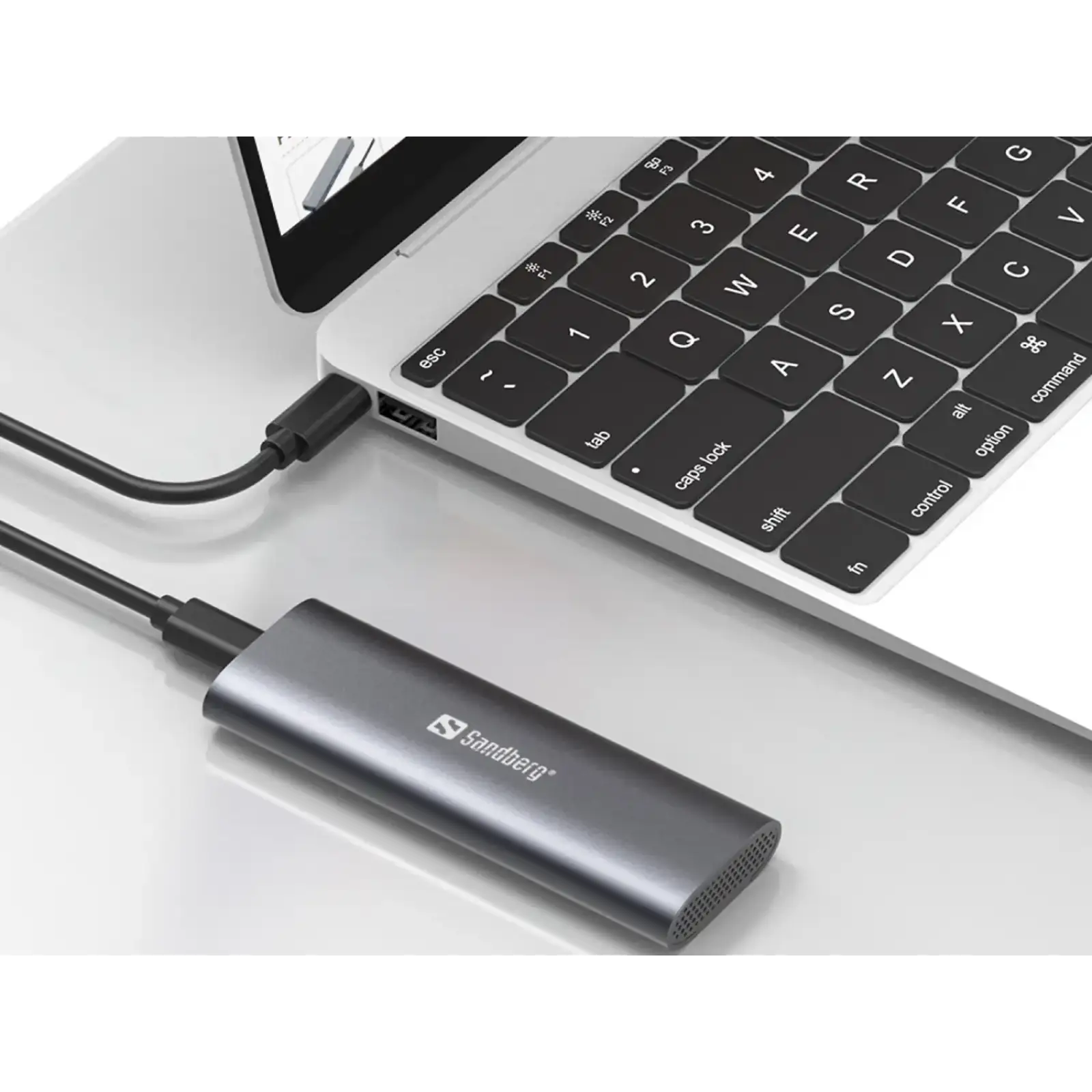 Зовнішня кишеня для SSD M.2, (NVMe) M-Key USB Type-C 3.2 сіра Sandberg (136-39) UA