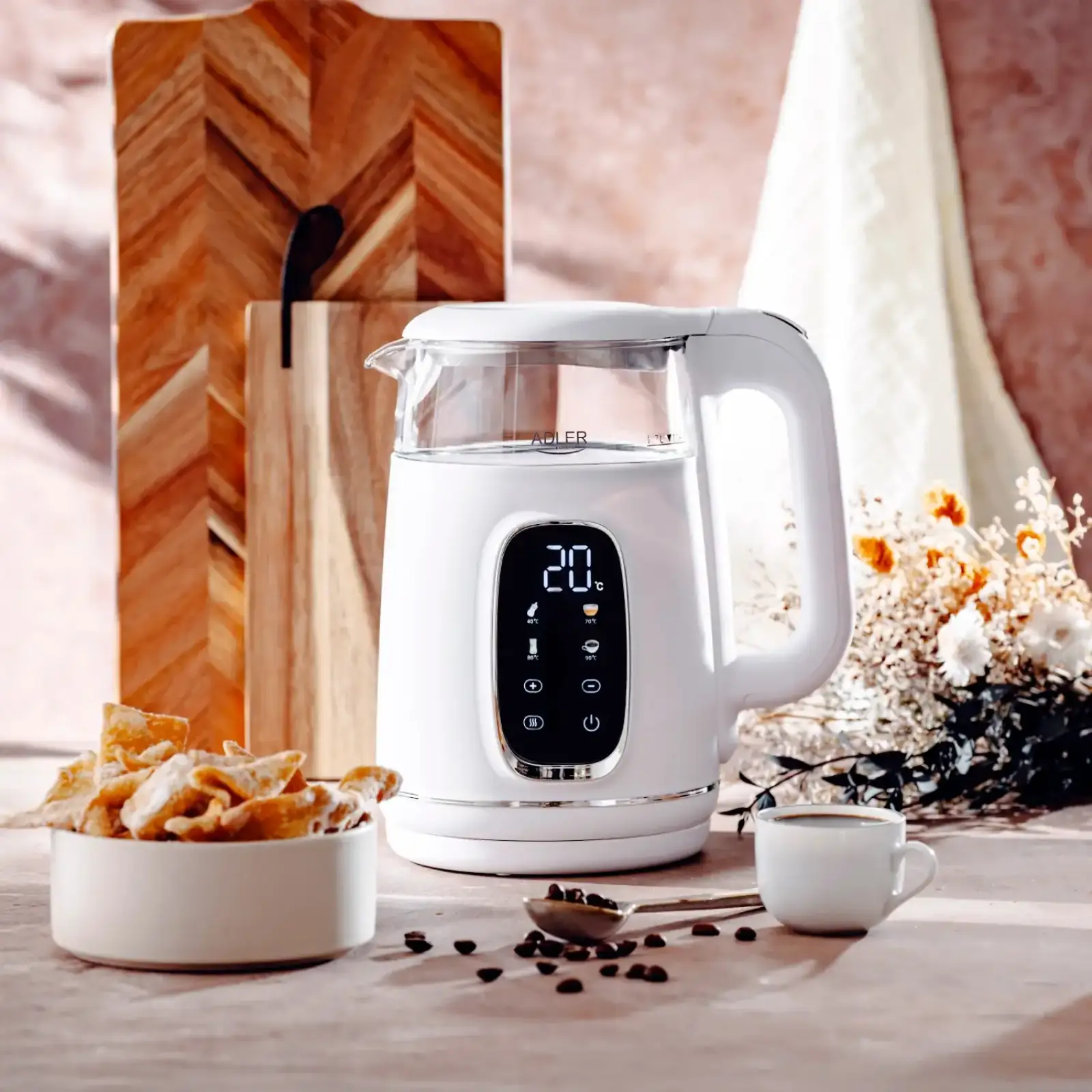 Електрочайник Adler AD 1305 white silver (AD1305WS) UA