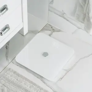 Весы напольные Adler AD 8187 white (AD8187W) UA