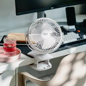 Вентилятор AdlerAD 7342 white настільний/ акумуляторний/ 5Вт/ D=15.5см/ USB-C/ білий (AD7342W) UA