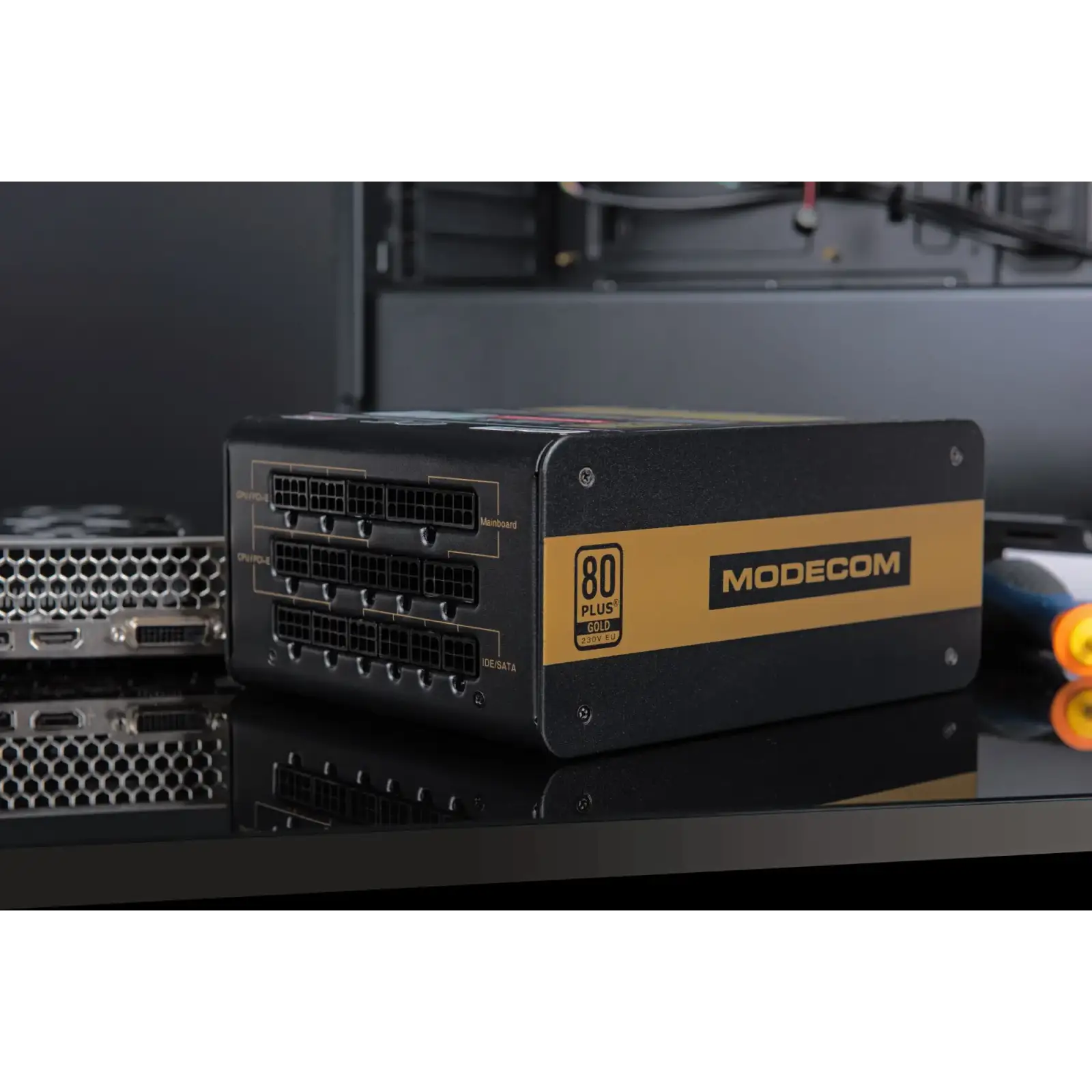 Блок живлення 850W Modecom VOLCANO 850 GOLD, 120mm, MODULAR, 80+ Gold, Retail Box (ZAS-MC92-SM-850-ATX-VOLCA) UA