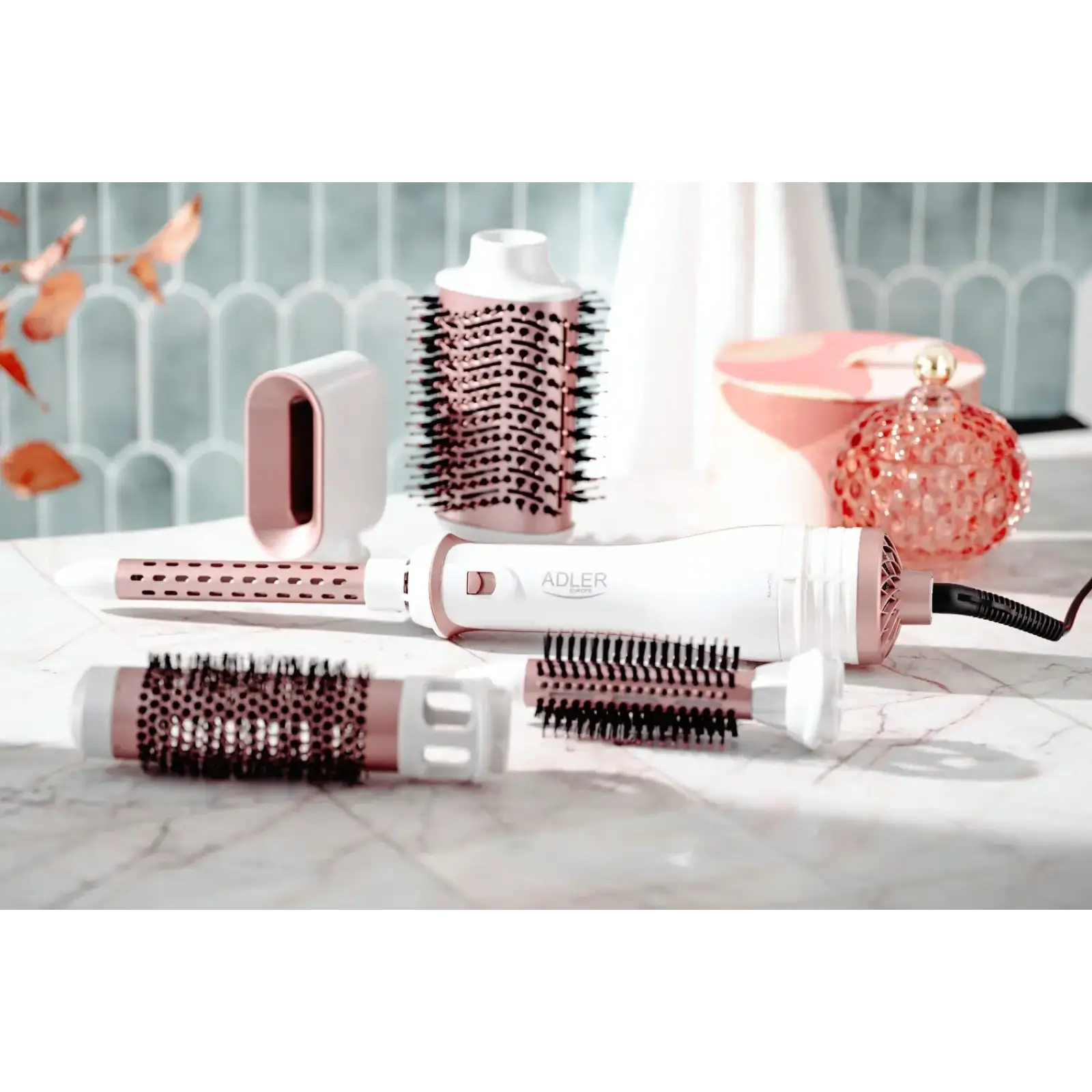 Стайлер Adler AD 2027 white, rose gold 1200Вт/ темп.режимів-2/ Cool shot/ насадок-5/ дорожній футляр (AD2027WRG) UA