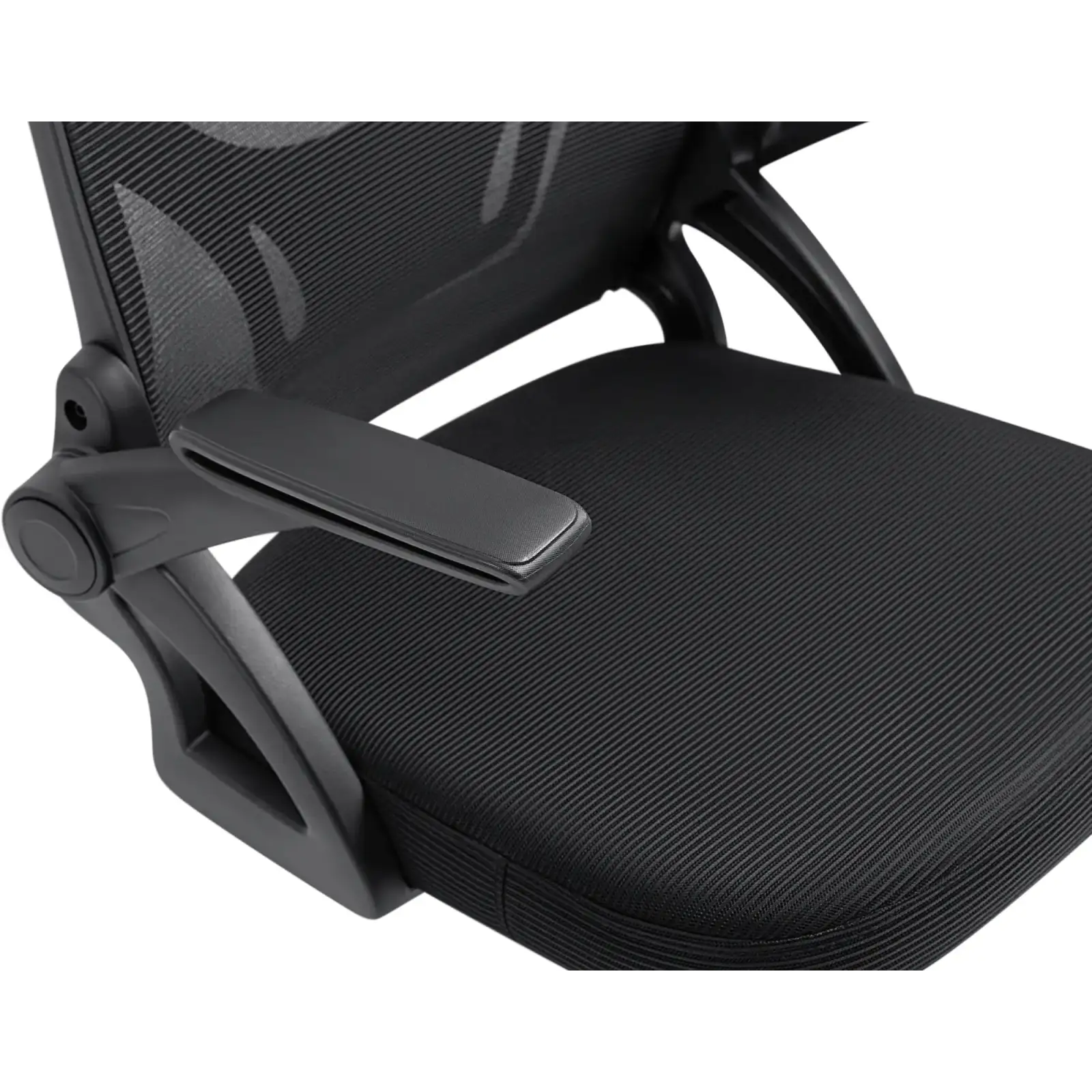 Кресло офисное Defender Office (64317) UA