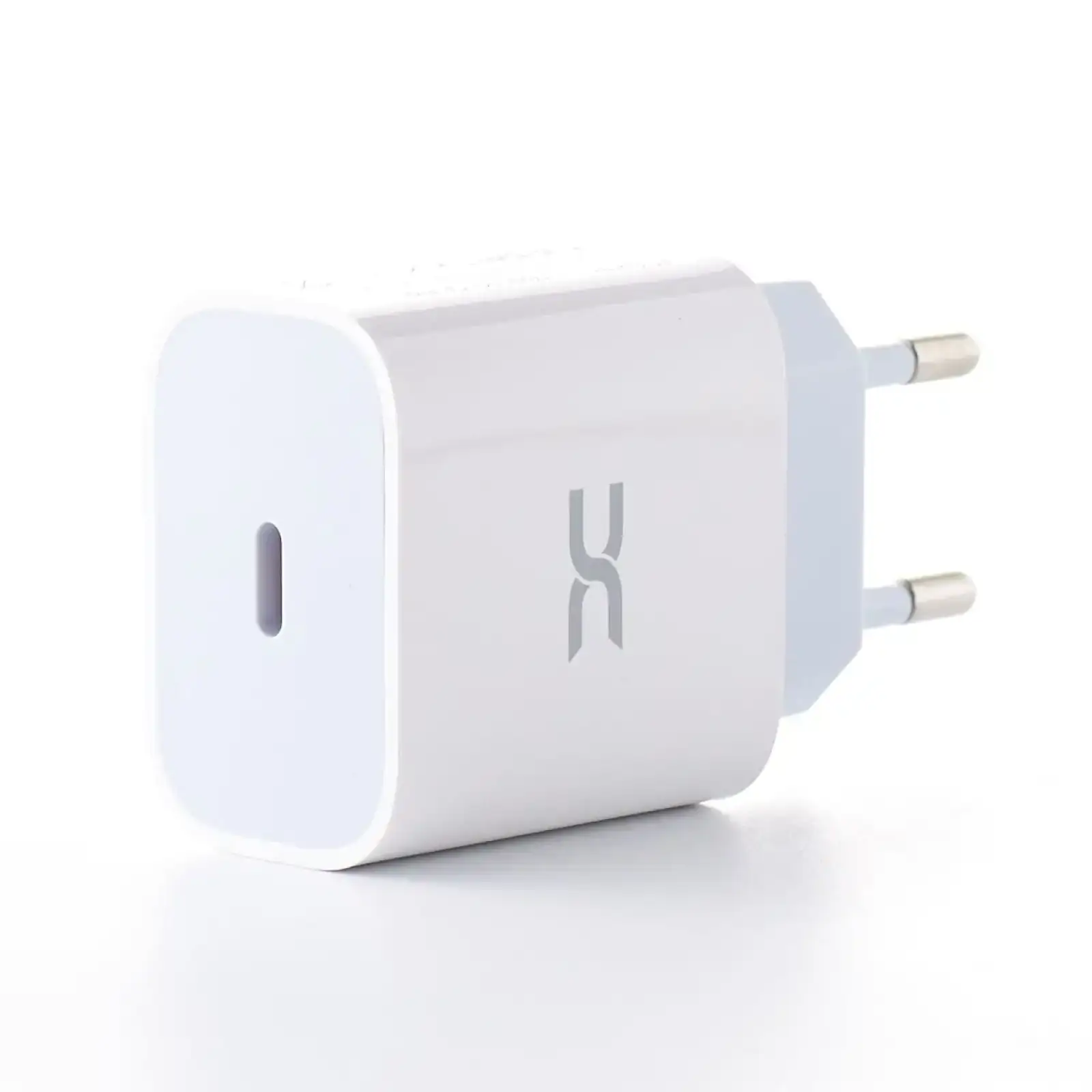 МЗП DC 2в1 блок (1 PD / 20W) + кабель (Type-C - Lightning 20W) (CA-F19) білий UA