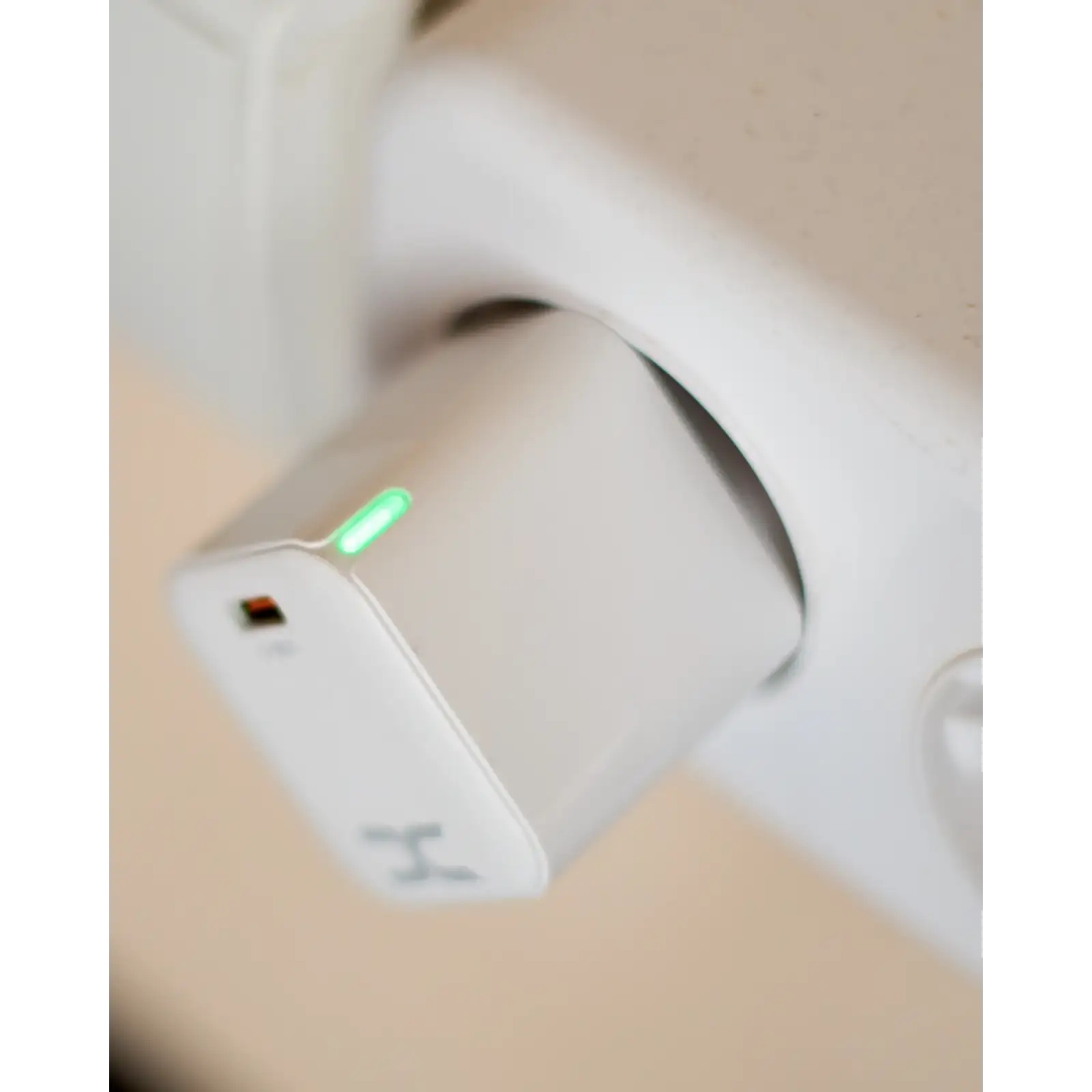 МЗП DC 2в1 блок (1PD / 30W / GaN Technology) + кабель (Type-C - Lightning 20W) (CA-F06) білий UA