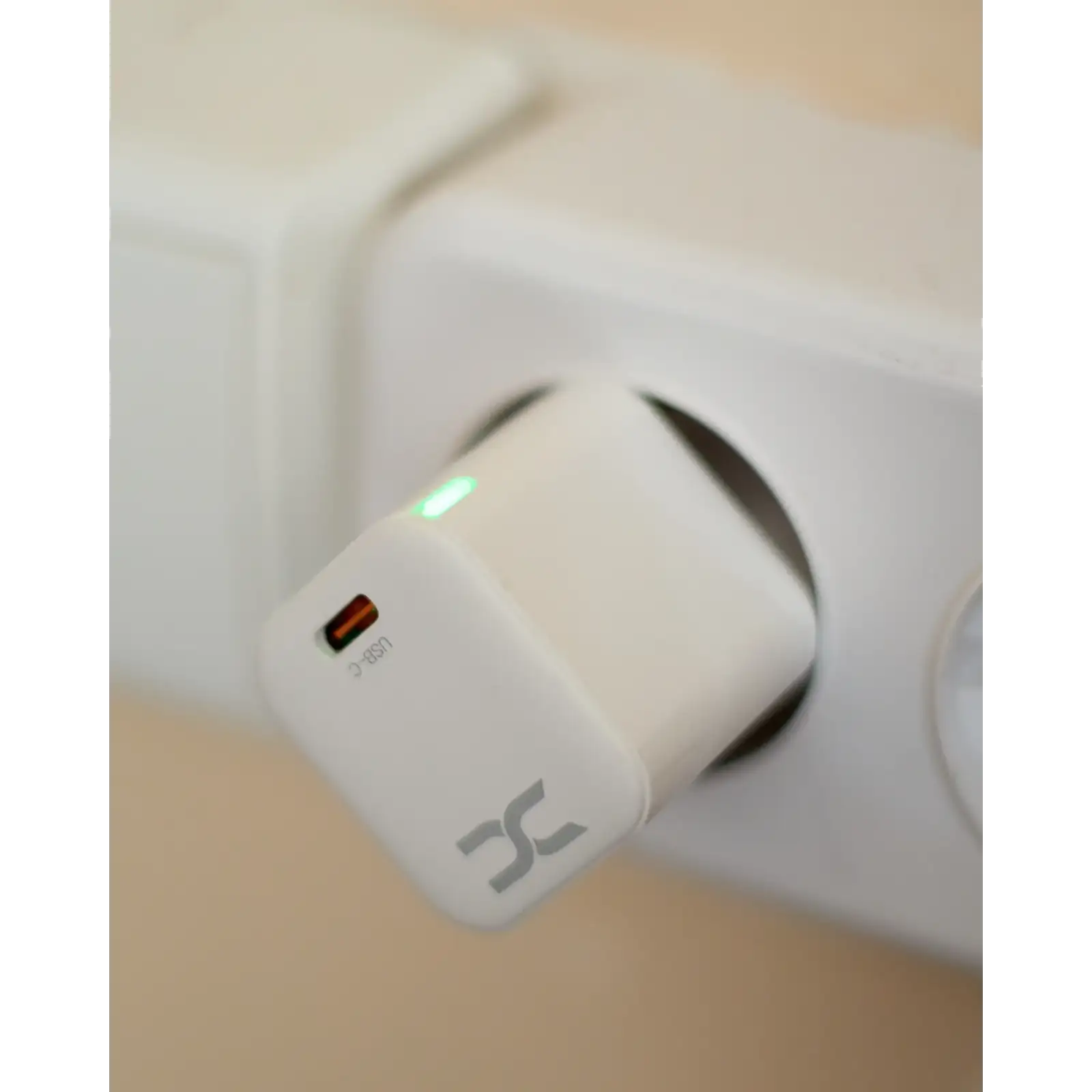 МЗП DC 2в1 блок (1PD / 30W / GaN Technology) + кабель (Type-C - Lightning 20W) (CA-F06) білий UA