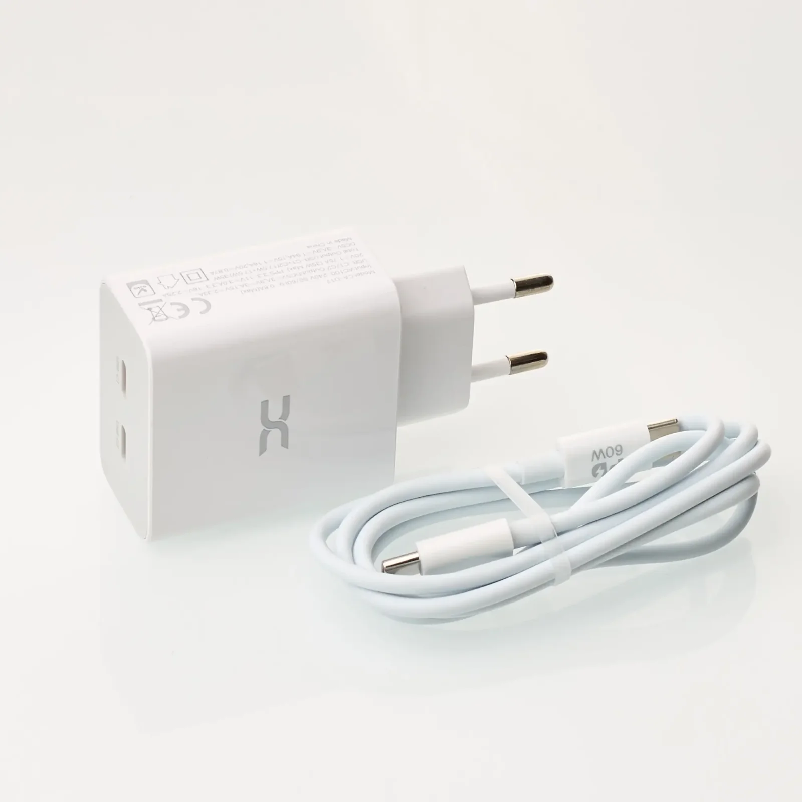 СЗУ DC 2в1 Type-C 2PD/35W Fast Charger (CA-D17) білий UA