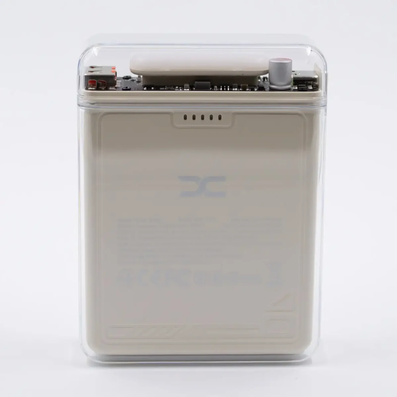 Портативний Powerbank з підтримкою MagSafe DC DP-F23 (10000 mAh) Fast Charging бежевий UA