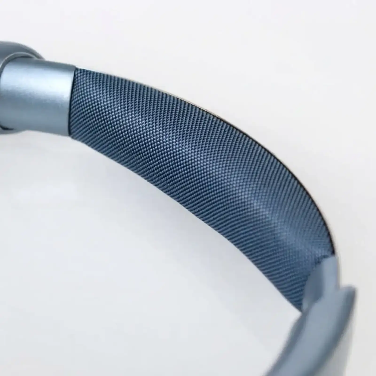 Накладна Bluetooth гарнітура Blueseed BS-H4 blue UA