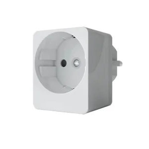 Розеточный выключатель Qubino Smart Plug 16A со счетчиком электроэнергии - GOAEZMNHYD1 UA