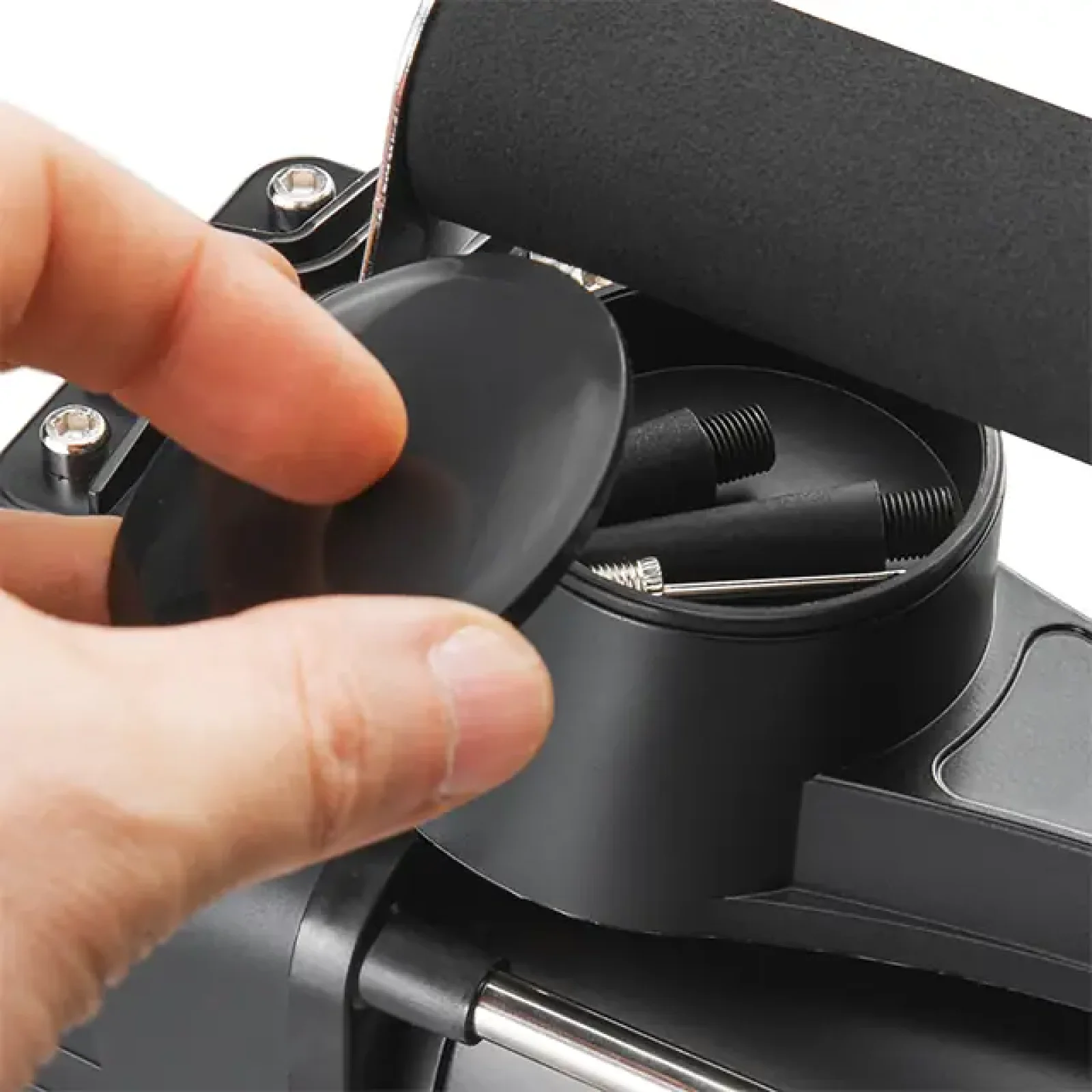 Компресор автомобільний 12 В, 25 А, циліндр 2х30 мм, макс. 10 бар, шланг 0.25*2 м + PU 4.5 м, кабель живлення 3 м INTERTOOL (AC-0005) UA