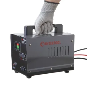 Пристрій пускозарядний 6/12 В, 70 А, 140 Вт, до 100 Аг INTERTOOL (AT-3013) UA