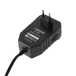 Зарядний пристрій 6/12 В, 1,5 А, 1,2-40 Аг, зимовий режим зарядки, дисплей, з мікропроцесором INTERTOOL (AT-3027) UA