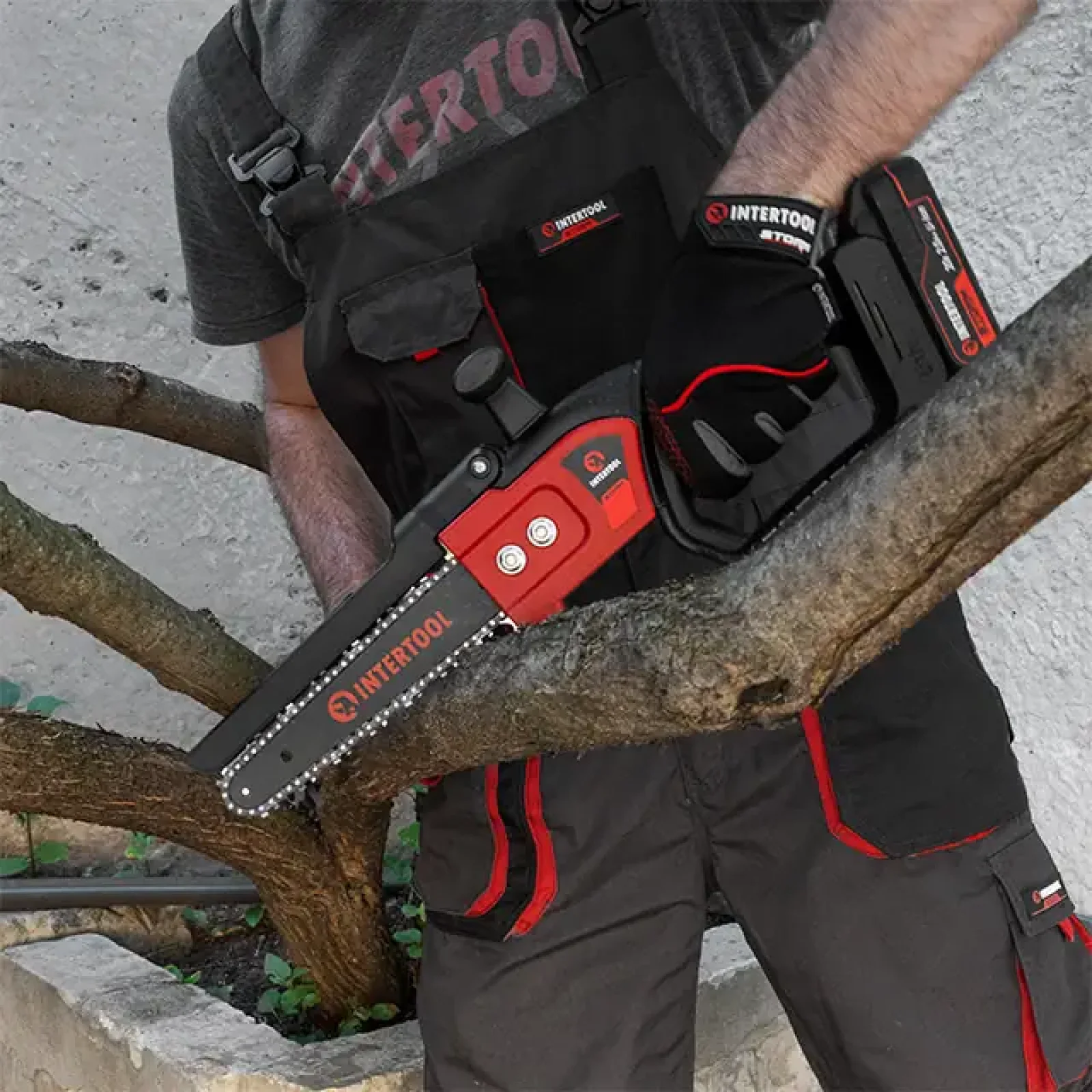 Міні-пилка ланцюгова акумуляторна безщіткова 20 В, шина 20 см, 7,5 м/с, без ЗП та АКБ, STORM INTERTOOL (WT-9210) UA