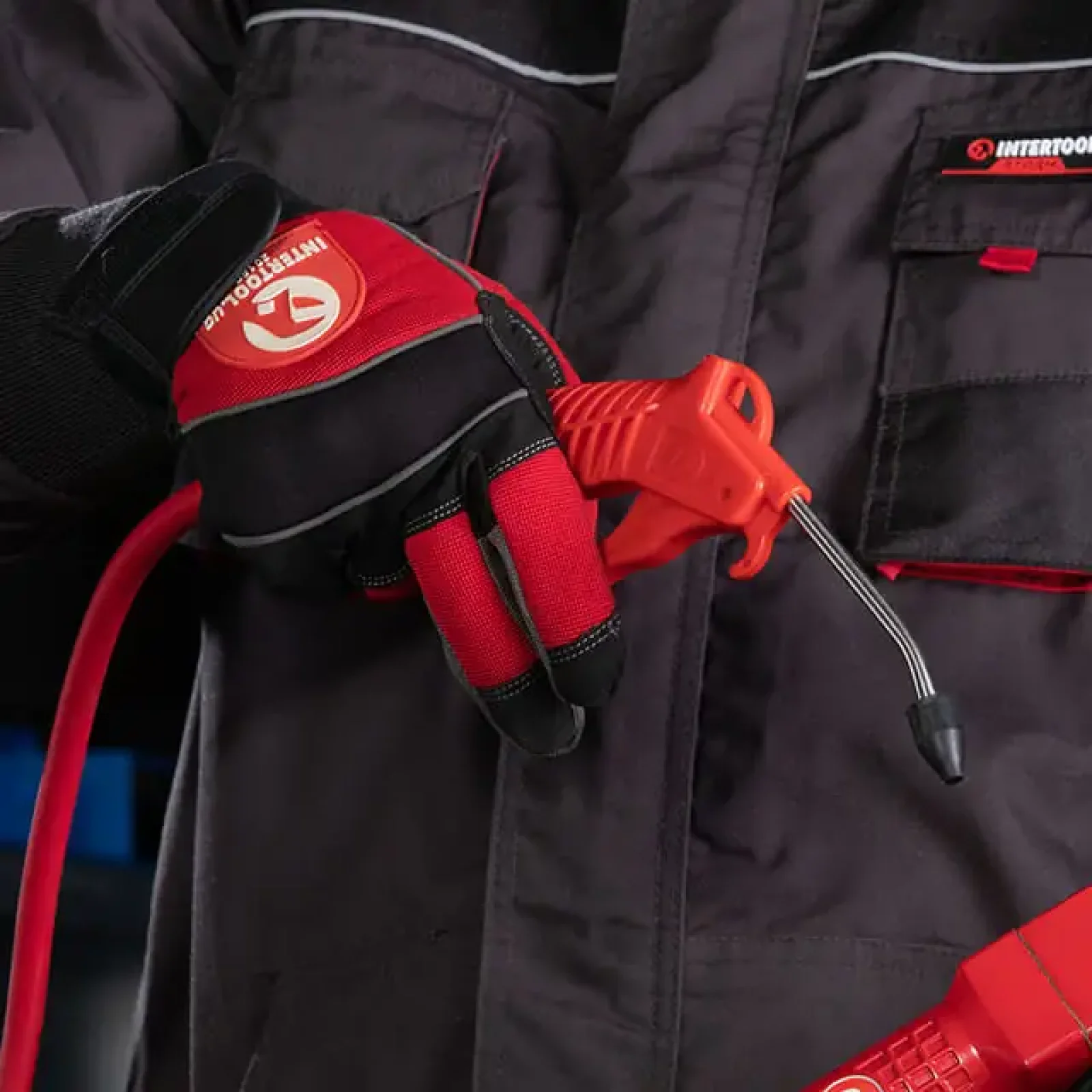 Пістолет продувний, пластиковий, насадка: 100 мм INTERTOOL (PT-0805) UA