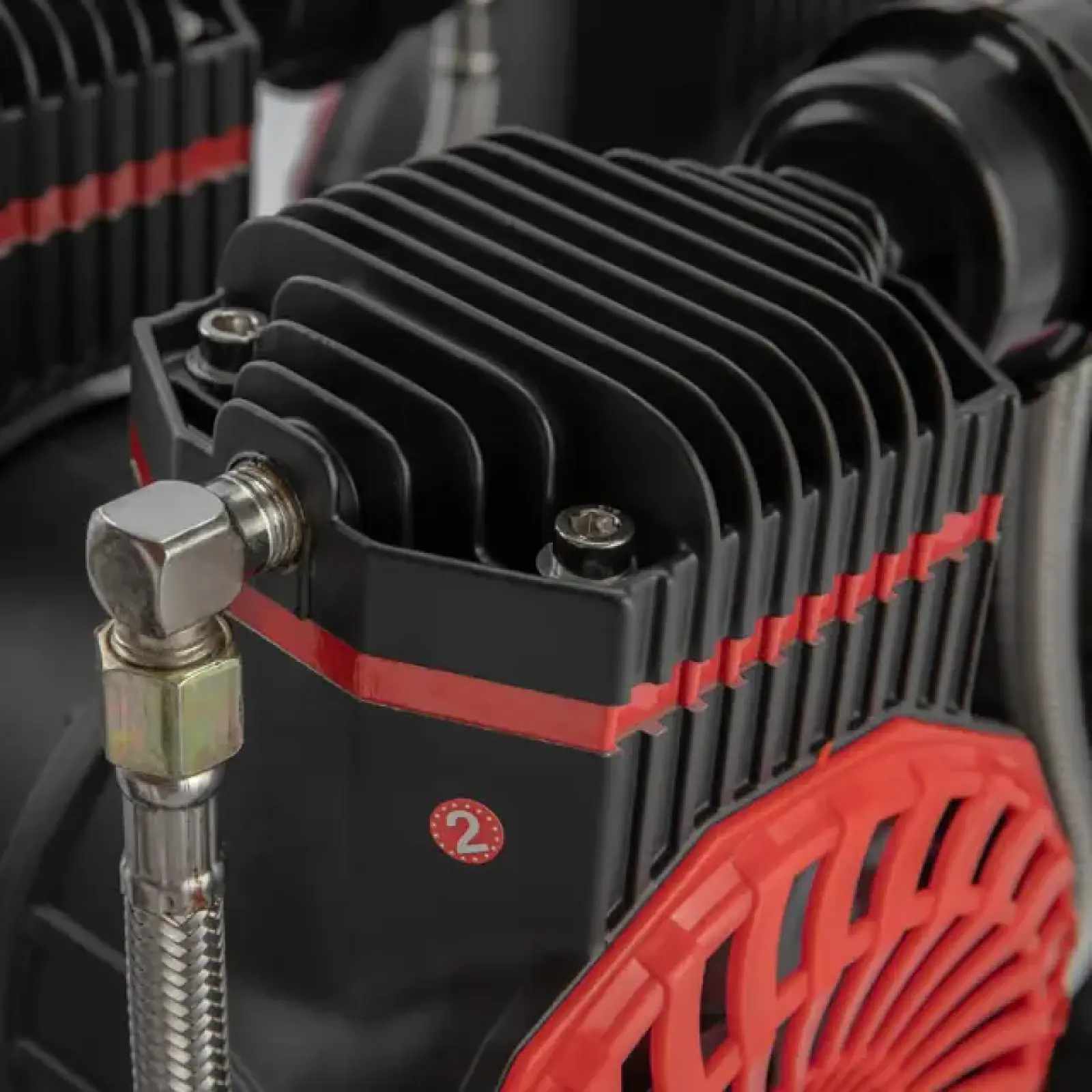 Компресор, 50 л, 2×1,5 кВт, 230 В, 8 атм, 500 л/хв, 2800 об/хв, безмасляний, 4 циліндри, 63 дБ INTERTOOL (PT-0038) UA