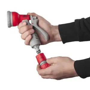 Пістолет-розпилювач для поливу, 8 режимів, матеріали: ABS, PP, TPR, набір аксесуарів для підключення INTERTOOL (GE-0002) UA