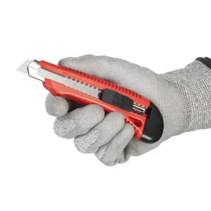 Ніж сегментний, 18 мм, металева направляюча INTERTOOL (HT-0501) UA