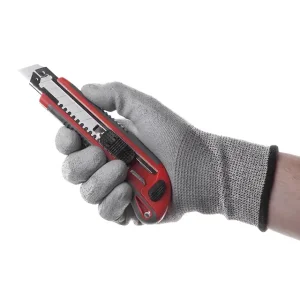 Ніж сегментний, 18 мм з 3-ма лезами, металева напрямна, протиковзний корпус INTERTOOL (HT-0508) UA