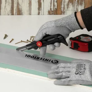 Ніж сегментний для лінолеуму, 18 мм, металева напрямна, гвинтова фіксація STORM INTERTOOL (HT-0539) UA