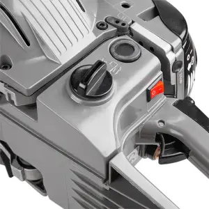 Бензопила ланцюгова, 2,4 кВт (3,3 к/с), 52 см³, шина 45 см, 3200 об/хв INTERTOOL (DT-2208) UA