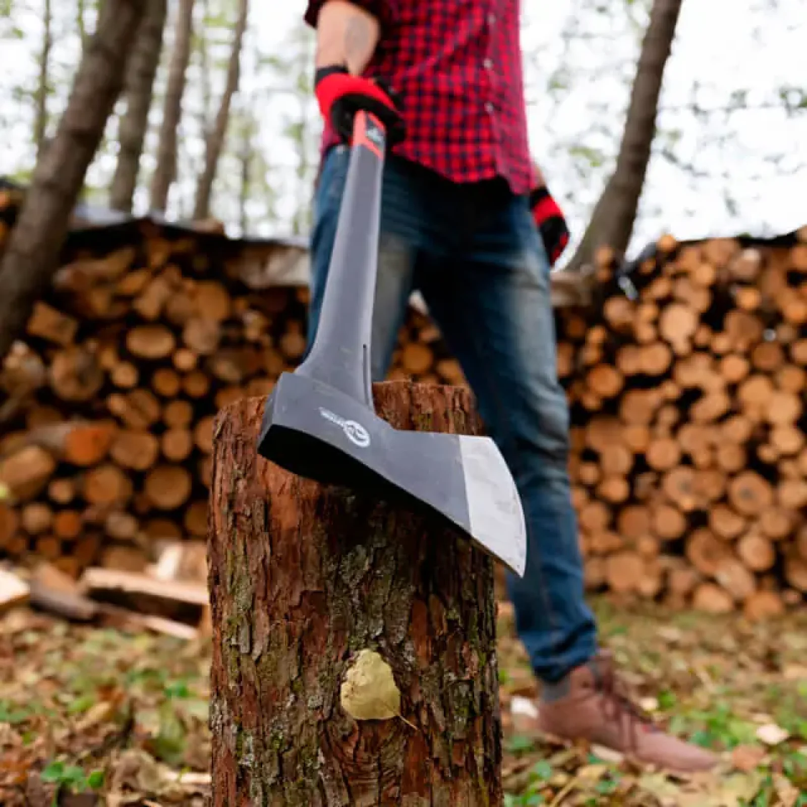 Сокира, 1250 г, ручка з фібергласу INTERTOOL (HT-0264) UA