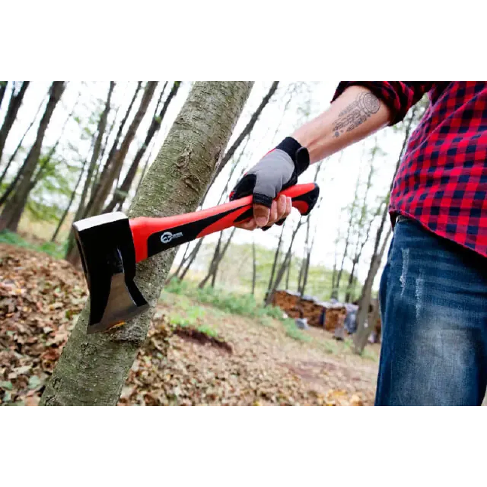 Колун кований, 1000 г, ручка з фібергласу INTERTOOL (HT-0274) UA