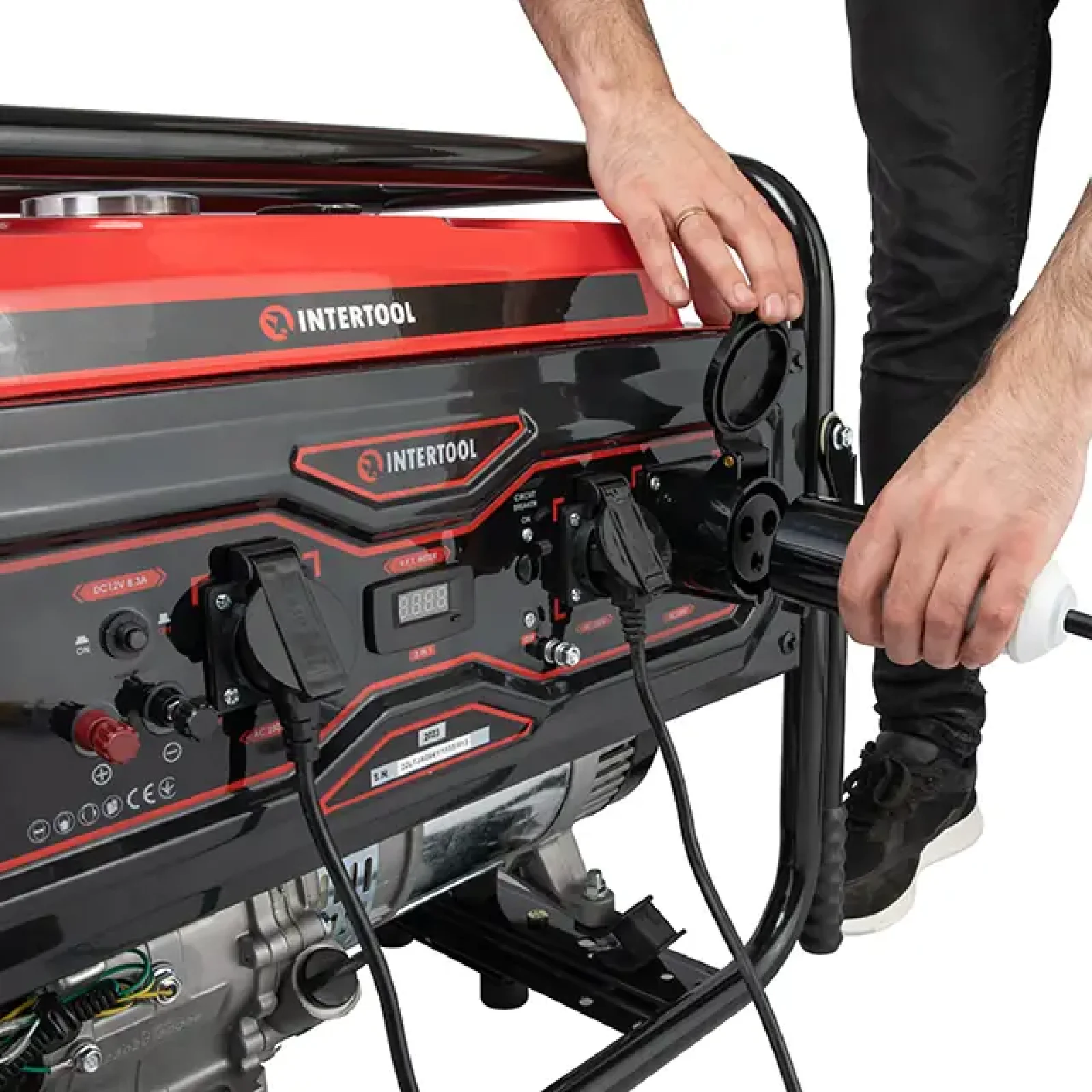 Генератор бензиновий INTERTOOL 7,0/7,5 кВт, 220 В, 25 л, електро/ручний старт (DT-1175) UA