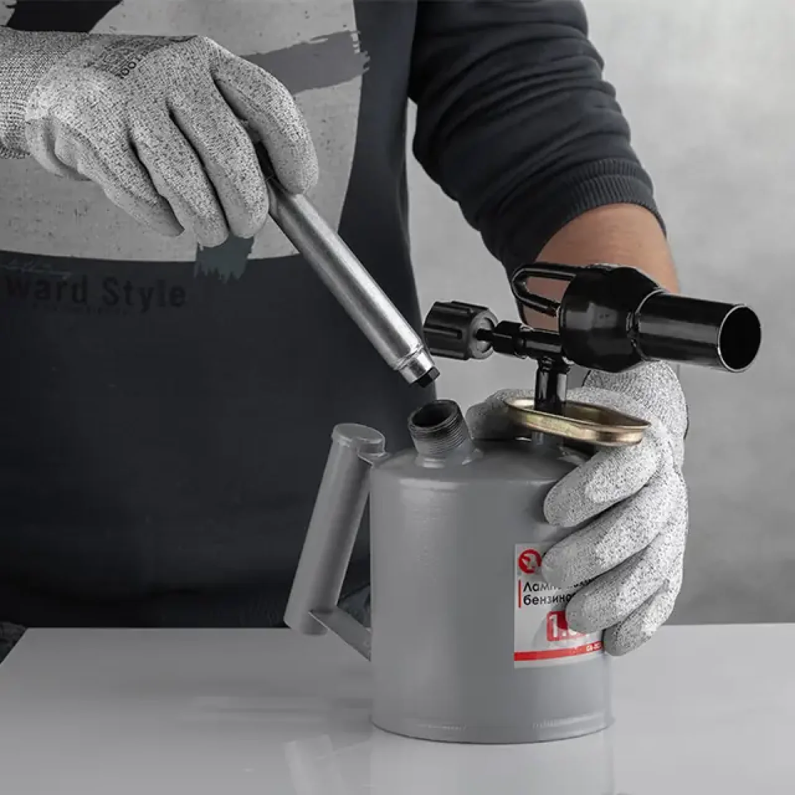 Лампа паяльна бензинова 1.0 л INTERTOOL (GB-0031) UA