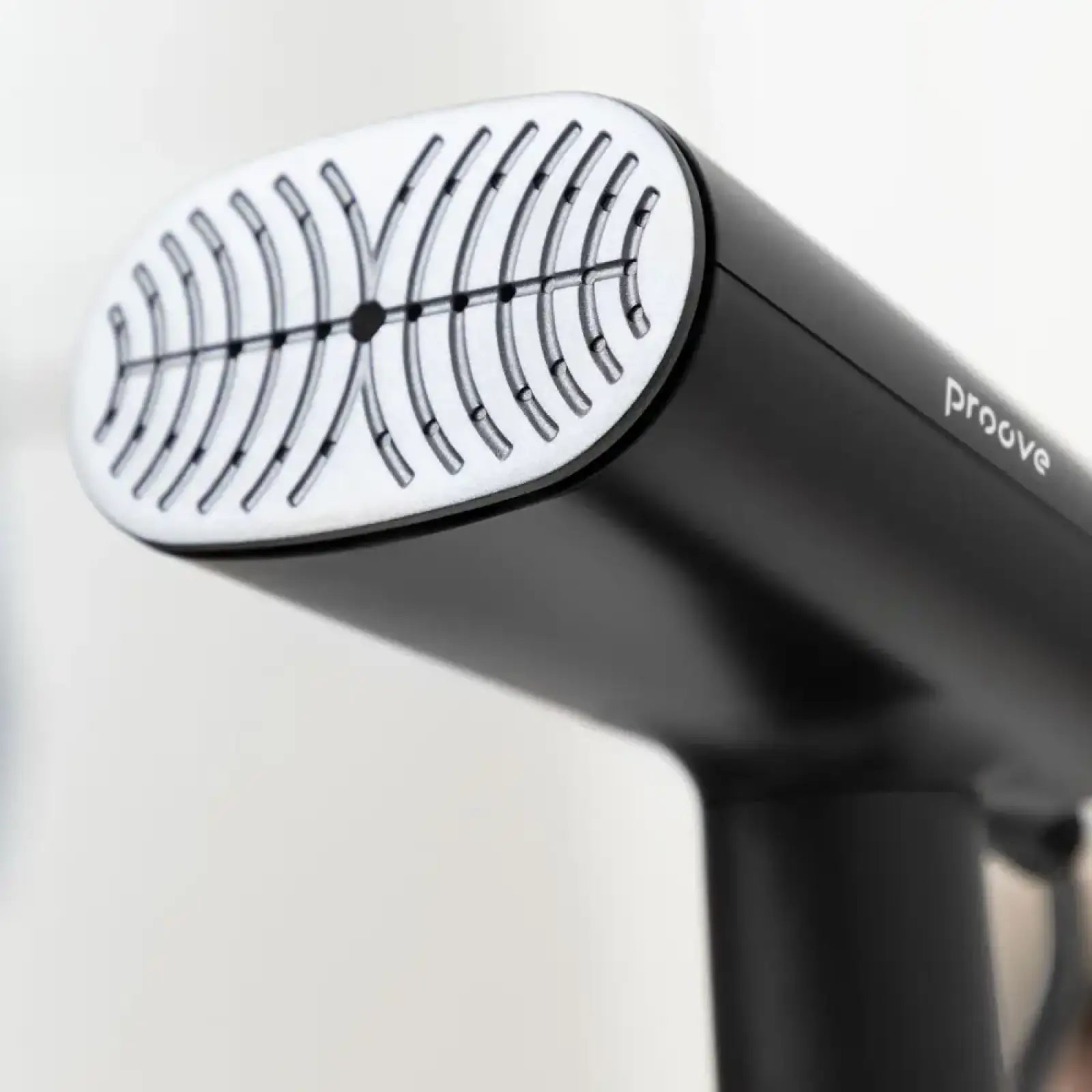 Отпариватель Proove Mistia (1640W) Black