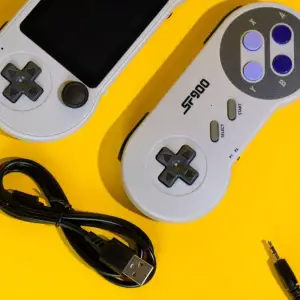 Портативна ігрова консоль SF900 White
