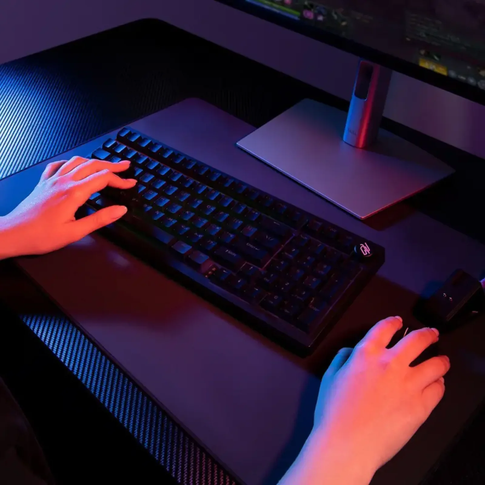 Бездротова клавіатура Proove Gaming Slicker Pro (Ukraine Layout) Black/Purple (WKSLP0022416)