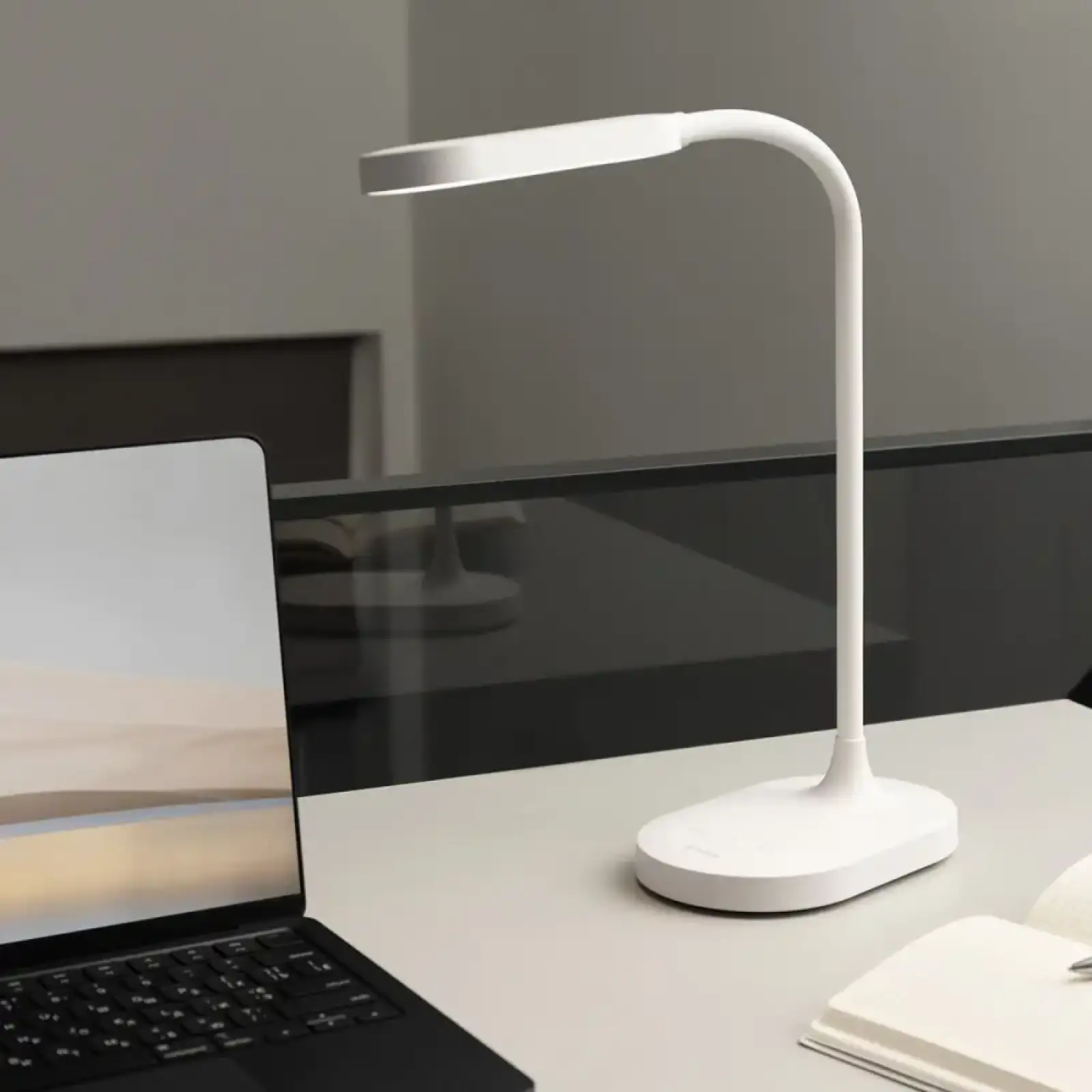 Настільна лампа Proove Megapolis 2200 mAh White