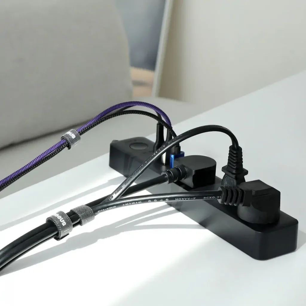 Ремешок на липучках Baseus Rainbow Circle 3m Black (ACMGT-F01)