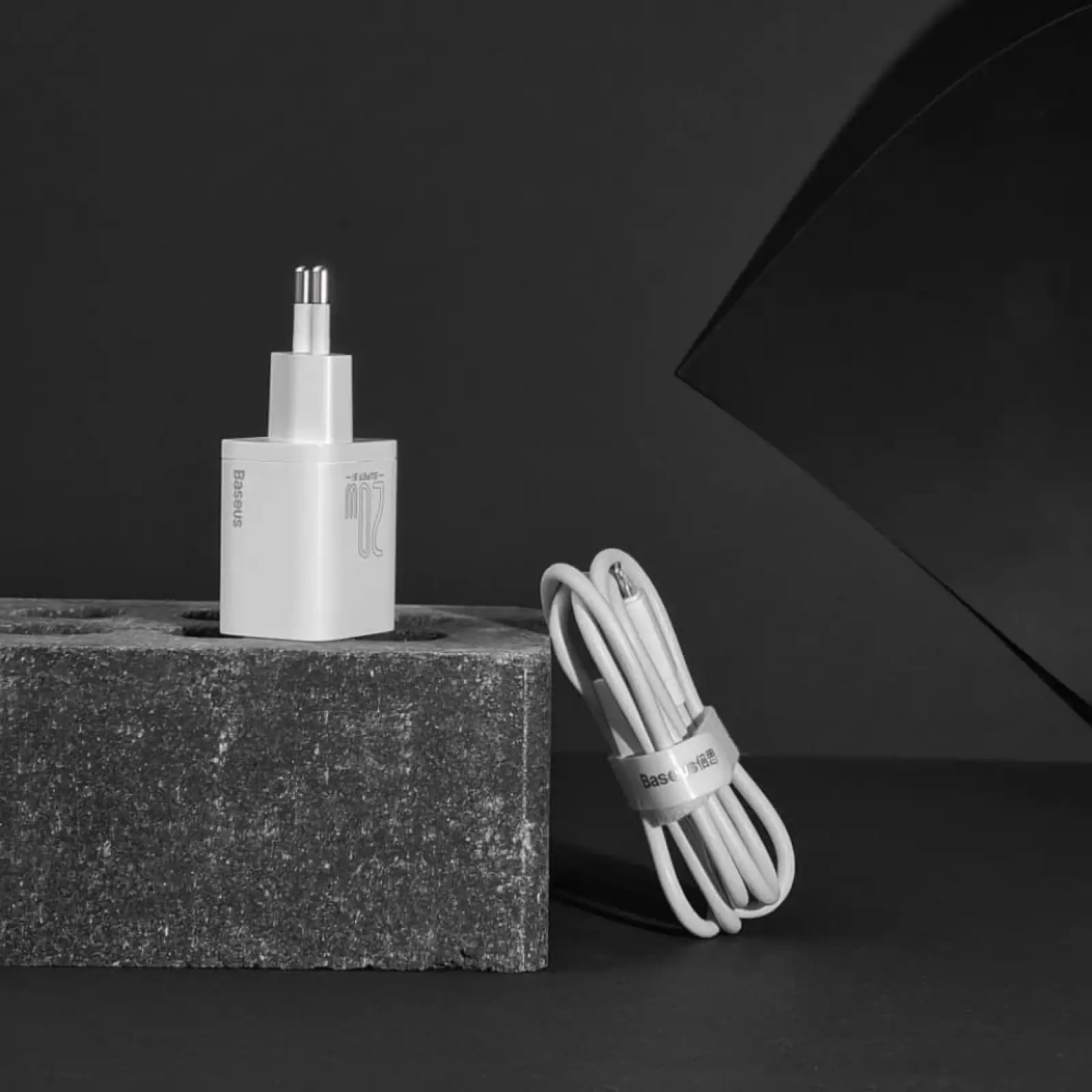 МЗП Baseus Super Silicone PD Charger 20W (1Type-C) + With Cable Type-C to Lightning Blue, TZCCSUP-B03