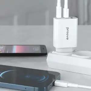 СЗУ Proove Rapid 30W (2 USB + Type-C) White, WCRP30210002