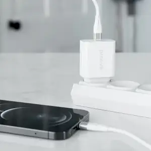 СЗУ Proove Rapid 20W (Type-C) + Кабель Type-C to Lightning White, WCRP20012102