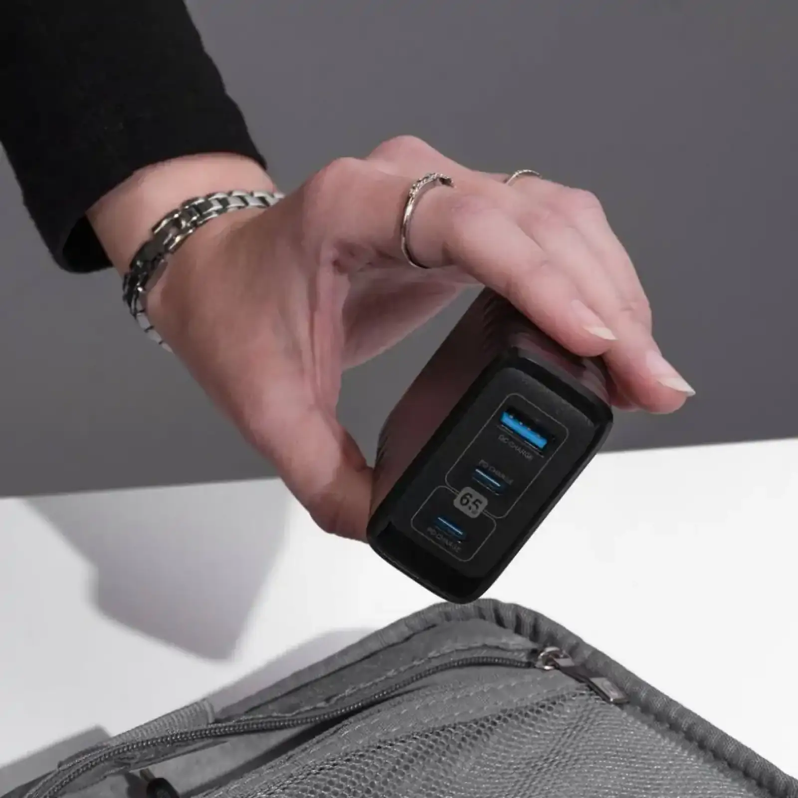 СЗУ Proove Speed Surge Gan 65W (USB + 2 Type-C) Black, WCSS60120001