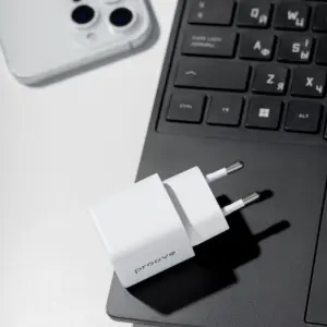 МЗП Proove Pocket GaN 30W (Type-C + USB) Black