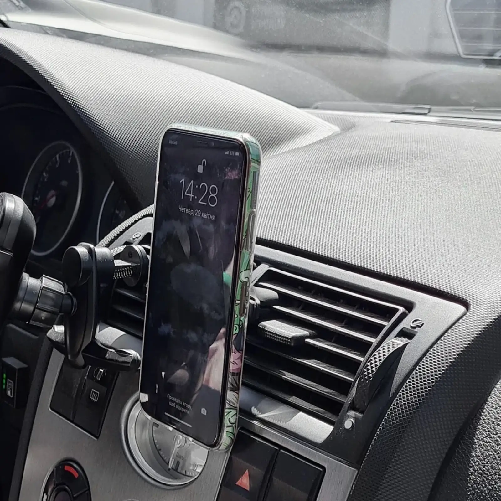 Автодержатель Baseus Magnetic Air Vent Car Mount With Cable Clip Black, SUGX020001