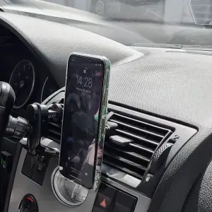 Автодержатель Baseus Magnetic Air Vent Car Mount With Cable Clip Black, SUGX020001