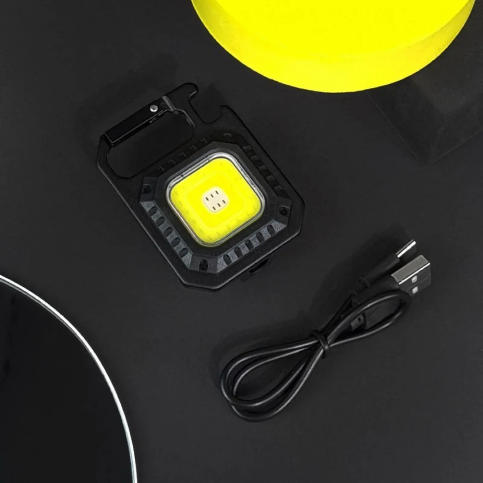 Аккумуляторний LED фонарик W5138 с Type-C (7 режимов, карабин, отвертки)
