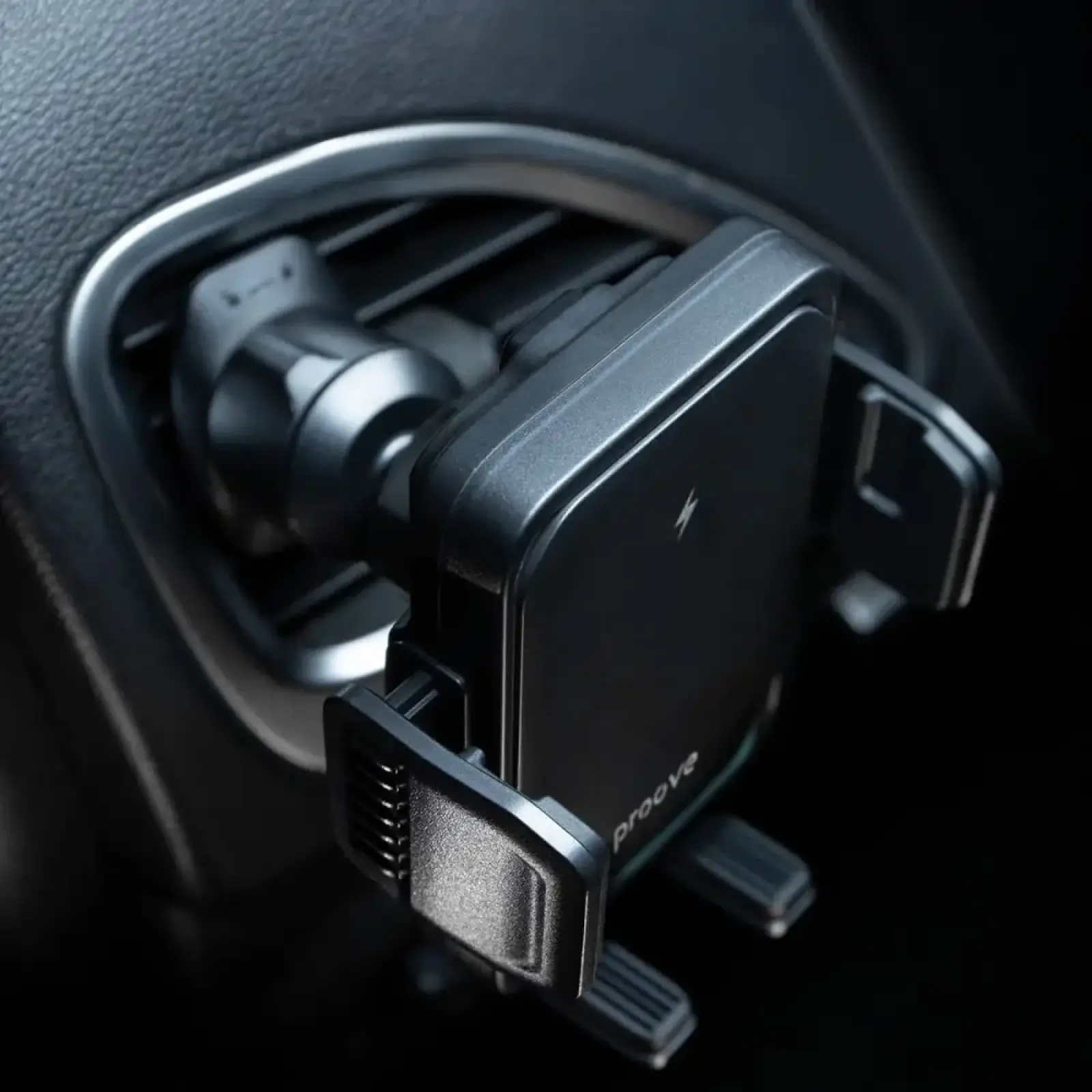 Автодержатель Proove Sonic Pro 15W Black (WHSP15002001)