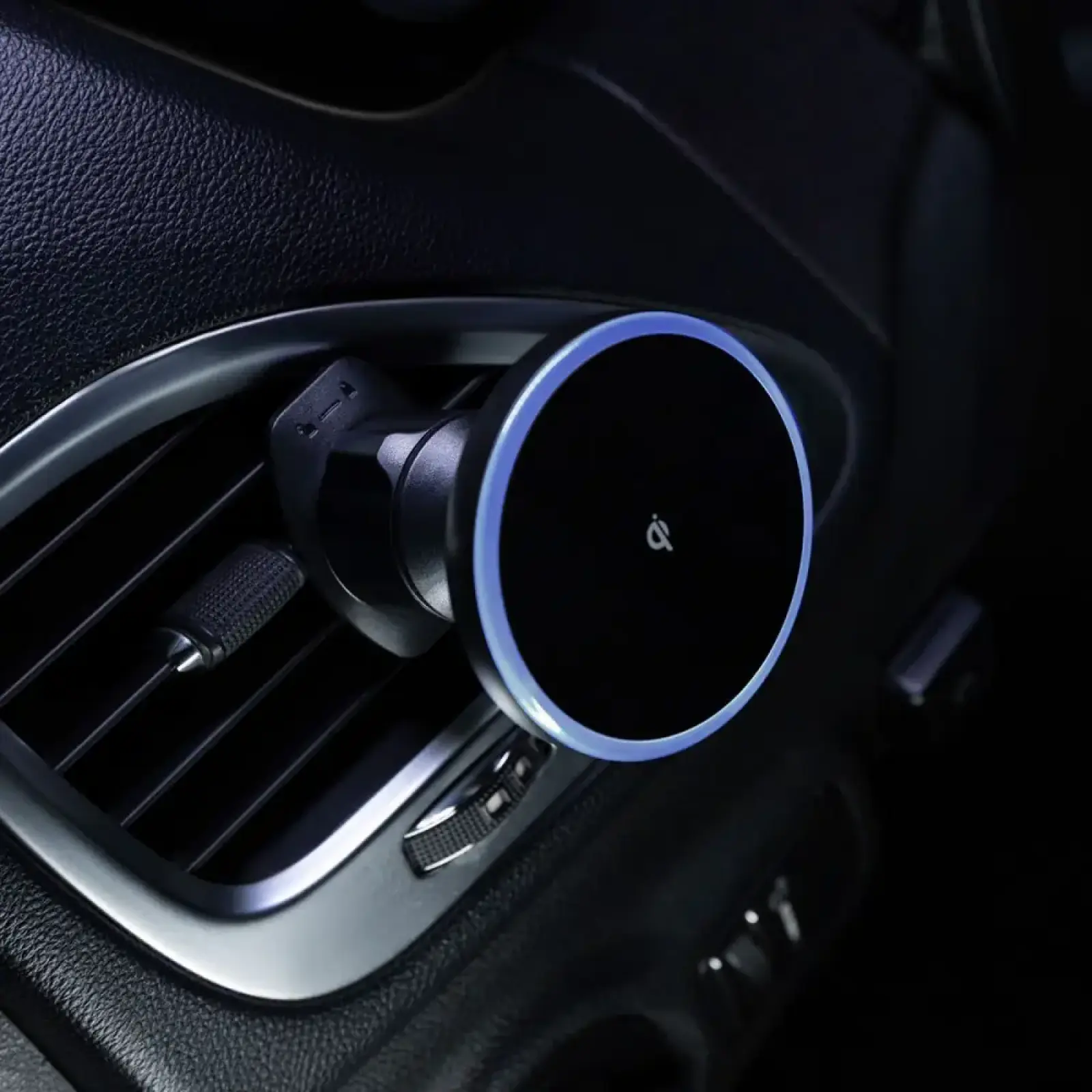 Автодержатель Proove UNO 15W Black (WHUN15002001)