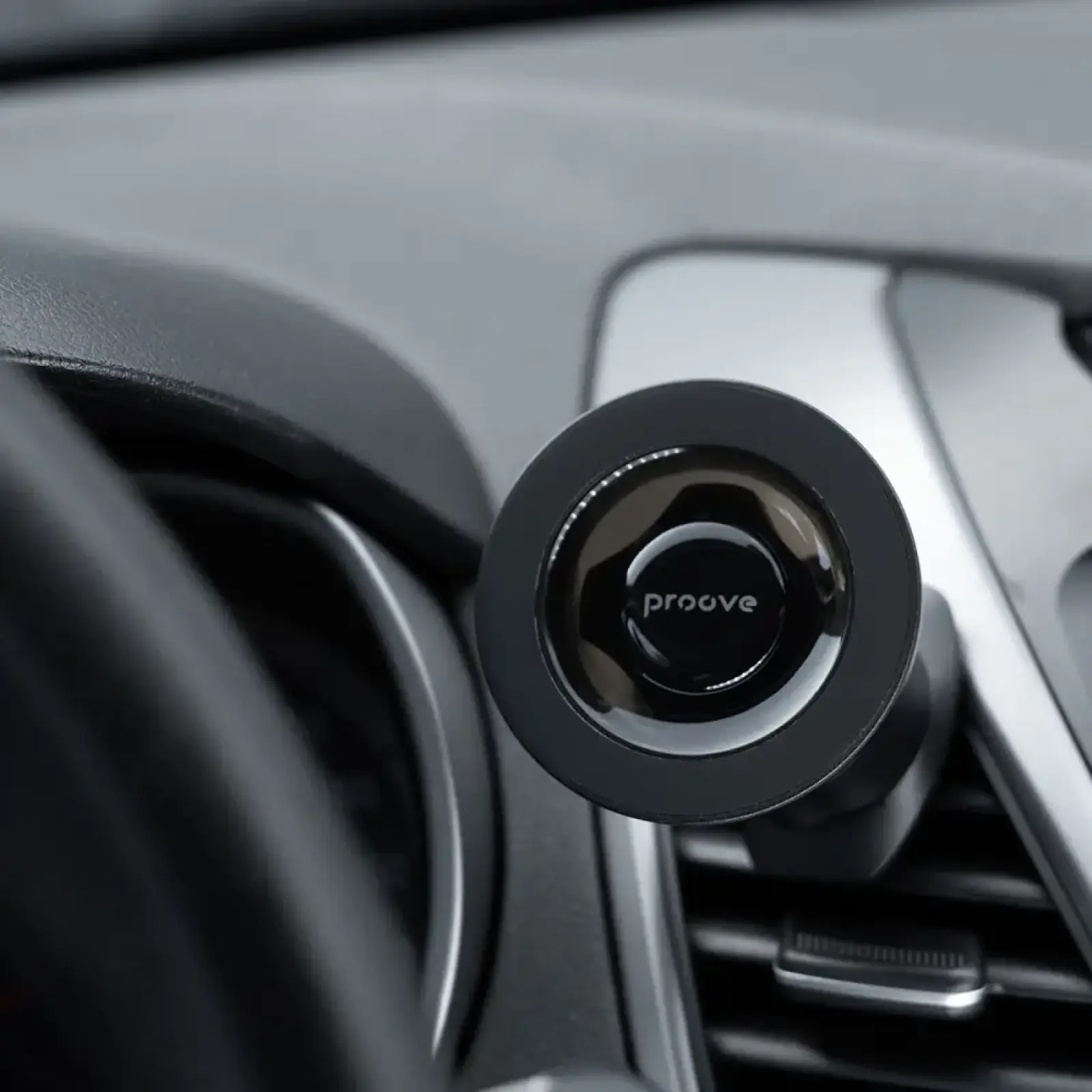 Автодержатель Proove Phantom Air Outlet Car Mount Black (CHPM00000001)
