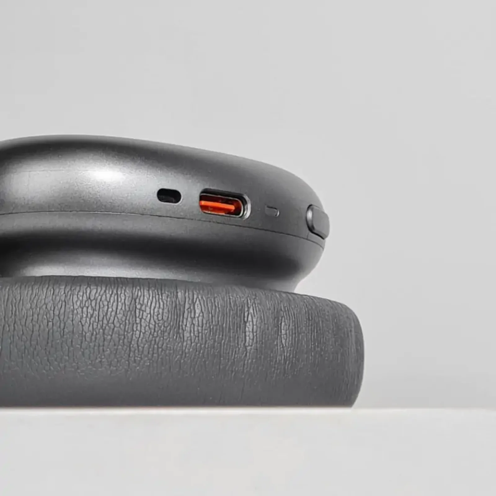 Беспроводные наушники Baseus Bowie H2 с шумоподавлением Gray, NGTW260013