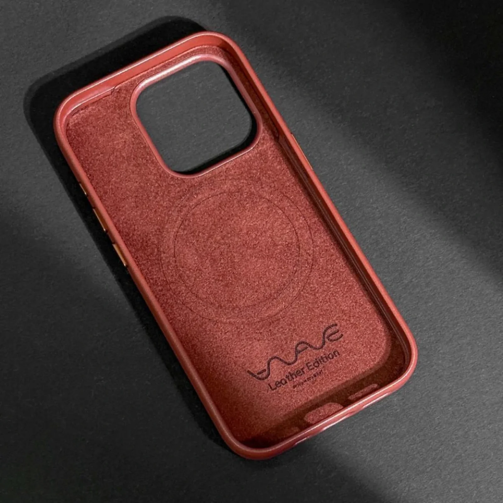 Чохол WAVE Premium Leather Edition Case with MagSafe iPhone 15 Pro Max Midnight