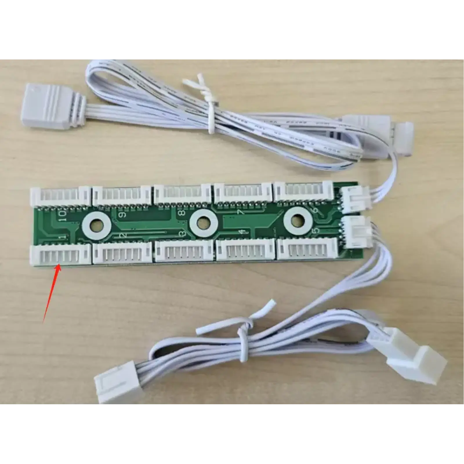 Корпус GAMEMAX комп'ютерний Midi Tower без блока живлення ATX,M-ATX,ITX. (Support BTF),Tempered Glass,Mesh N80 WH UA