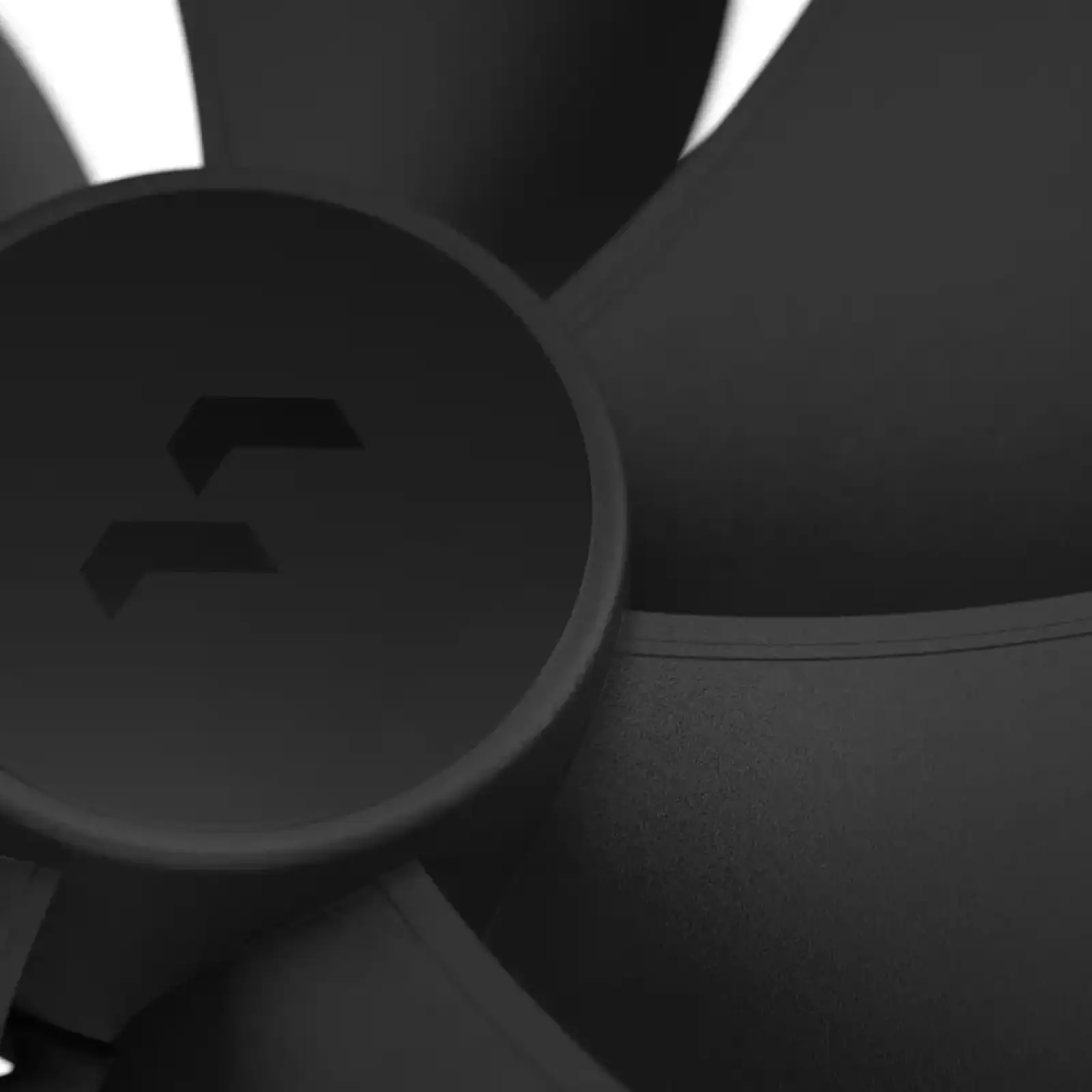 Вентилятор для корпусу FRACTAL DESIGN 180 мм, чорний, PWM Dynamic X2 GP-18 PWM Black (FD-FAN-DYN-X2-GP18-PWM-BK) UA